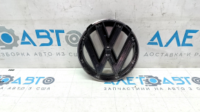 Radiator grille emblem VW Passat b7 12-15 USA sand, scratches, used