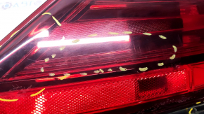 Light outer wing left Nissan Rogue 17- scratches, chip cut off, no fragment
