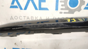 Front bumper cover left VW Atlas 18-20 with chrome molding, R-Line, sand, scratches