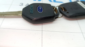 Subaru Forester 19-SK 4-button key with 1-button key fob, scratches, used