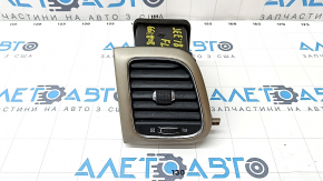 Left dashboard air duct deflector Jeep Grand Cherokee WK2 14-21 with beige trim, cracks in fastening, scratches Used