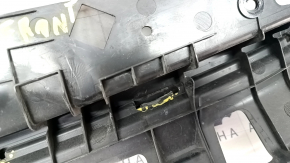 TV cover Kia Niro 17-22 structure, broken fasteners Used