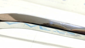 Molding rear bumper central Mercedes W213 E 17-20 chrome, Luxury, broken fasteners, scratches
