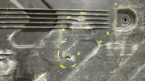 Left underbody protection Mercedes W213 E 17-23 cracks, breaks Used