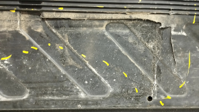 Right underbody protection Mercedes W213 E 17-23 cracks, breaks Used