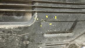 Right underbody protection Mercedes W213 E 17-23 cracks, breaks Used