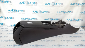 Console central armrest BMW 7 G11 G12 16-22 leather black, scratches, broken fastening