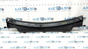 Wiper grille plastic Jeep Grand Cherokee WK2 17 - torn seal used