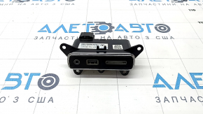Usb Media Hub Jeep Grand Cherokee WK2 14-17 scratches Used