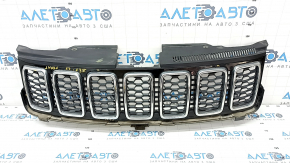 Radiator grill grill Jeep Grand Cherokee WK2 17- complete honeycomb chrome, frame black gloss, sand Used