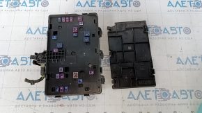 Lincoln MKX 16-18 Underhood Fuse Box Case Broken