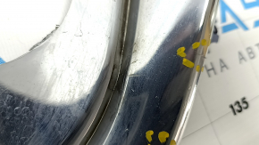 Front bumper trim lower Jeep Grand Cherokee WK2 17 - chrome, cracks, scratches, broken fasteners Used
