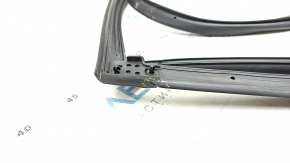 Door seal rear left Kia Niro 17-22 tears