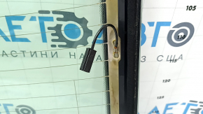 Rear glass VW Jetta 19 - heating contacts torn off