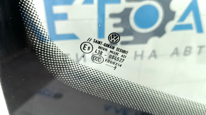 Windshield VW Jetta 19 - with heated wiper area, sand, chips