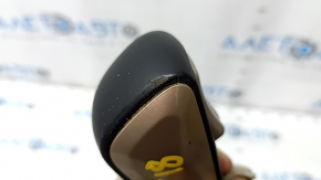 Gear knob Jeep Grand Cherokee WK2 17 - beige, black leather, worn, scratches