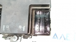 Lincoln MKZ 17-20 Underhood Fuse Box