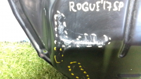 Oil pan Nissan Rogue Sport 17-19 dent, scratches