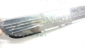 Front right outer threshold trim Mercedes W213 E 17-23 chrome, scratches, dents, bumps, broken guide