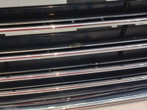 Grill radiator grill assembly with frame Ford Fusion mk5 17-18 chrome, melted plastic new analogue