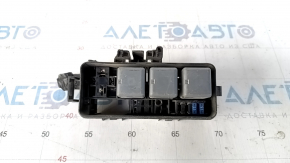Toyota Highlander 14-19 3.5 relay block, broken fasteners
