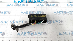 Toyota Highlander 14-19 3.5 relay block, broken mount