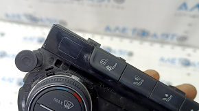 VW Jetta 19- auto heater control with heated seats, glass defect