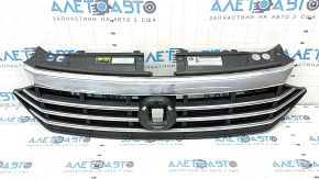 Radiator grill VW Jetta 19- without emblem under radar, sand