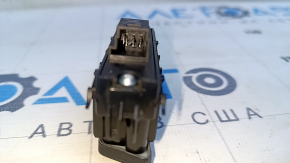 Front right door lock buttons QX30 17-