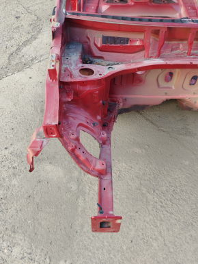 Front right quarter Kia Niro 17-22 HEV, PHEV, on the body, red, pokes