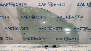 Glass door front right Nissan Rogue 14-20 scratch