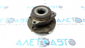 Front right hub VW Jetta 19 - rusty