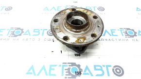 Front right hub VW Jetta 19 - rusty