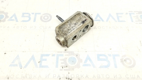 Mercedes W213 E 17-23 Air Conditioner Heater Valve