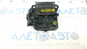 Distribution plate battery underhood Mercedes W213 E 17-23