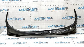 Wiper grille plastic Honda Insight 19-22 broken fasteners