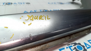 Front bumper center trim Dodge Journey 14-20 chrome Crossroad, dents, scratches, crack, sand, broken mount