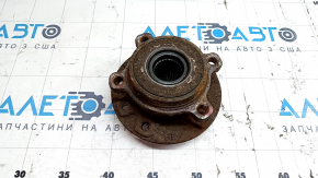 Rear right hub Jeep Renegade 15- AWD rusty