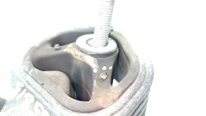 Right upper engine mount Honda CRV 17-22 1.5T, 2.4 cracked
