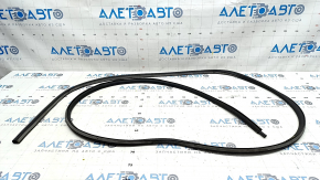Front left door seal Mercedes GLC 16-22