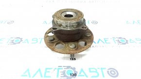 Rear right hub Honda CRV 17-22 AWD rusty