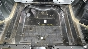 Trunk trough Infiniti QX50 19- on the body