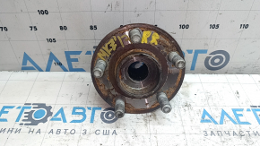 Hub rear right Lincoln MKZ 17-20 AWD, rusty