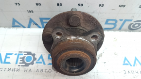 Hub rear right Lincoln MKZ 17-20 AWD, rusty