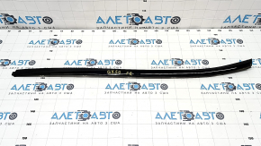 Windshield molding right Infiniti QX50 19- black gloss, scratches