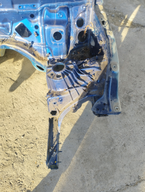 Front left quarter Mercedes GLC 16-22 on the body, blue