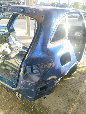 Quarter wing rear right Mercedes GLC 16-22 SUV on the body, blue, pokes
