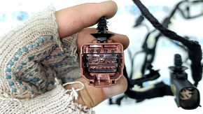 Wiring of the tailgate Jeep Cherokee KL 19- for electric door