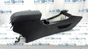 Console center armrest and cup holders Jeep Cherokee KL 19- black, armrest leather, scratches