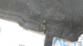 Ford Ecosport 18-22 hood insulation is torn